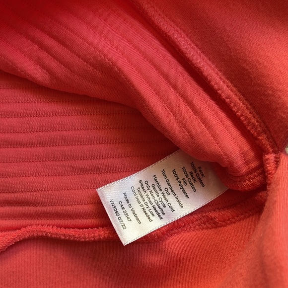 Coral Turtleneck Top Size Small - Picture 4 of 5